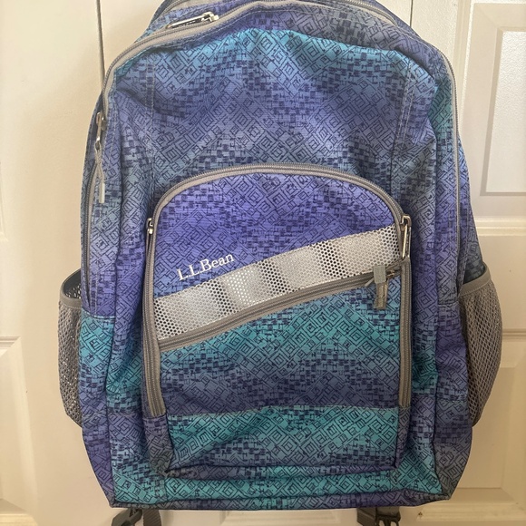 LL Bean deluxe backpack - Picture 1 of 2